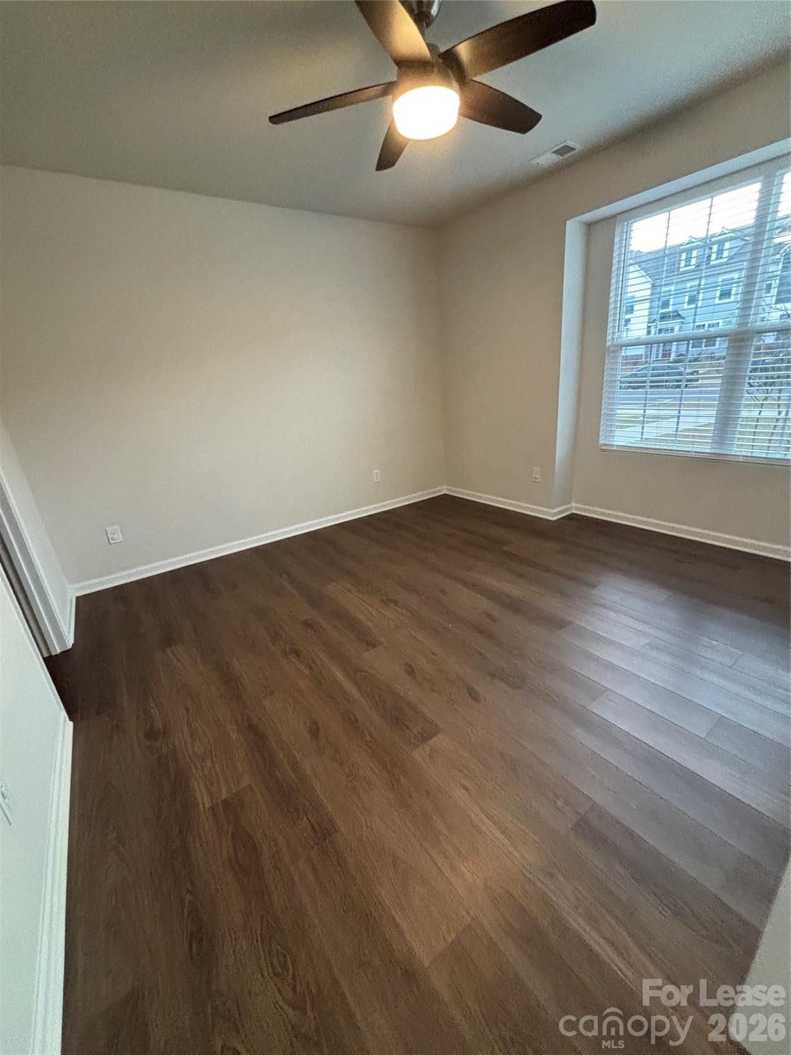 Chateau - Residential Lease