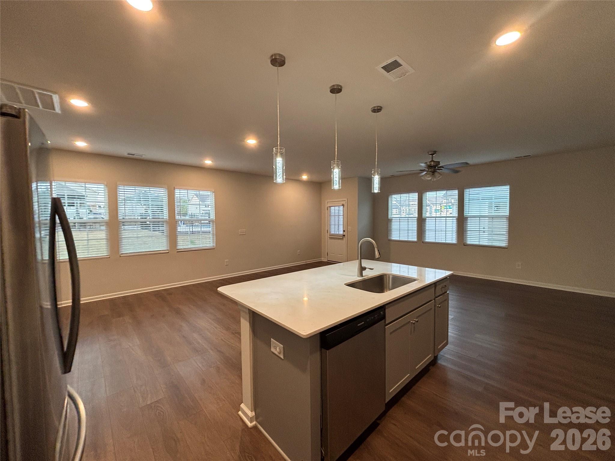 Chateau - Residential Lease