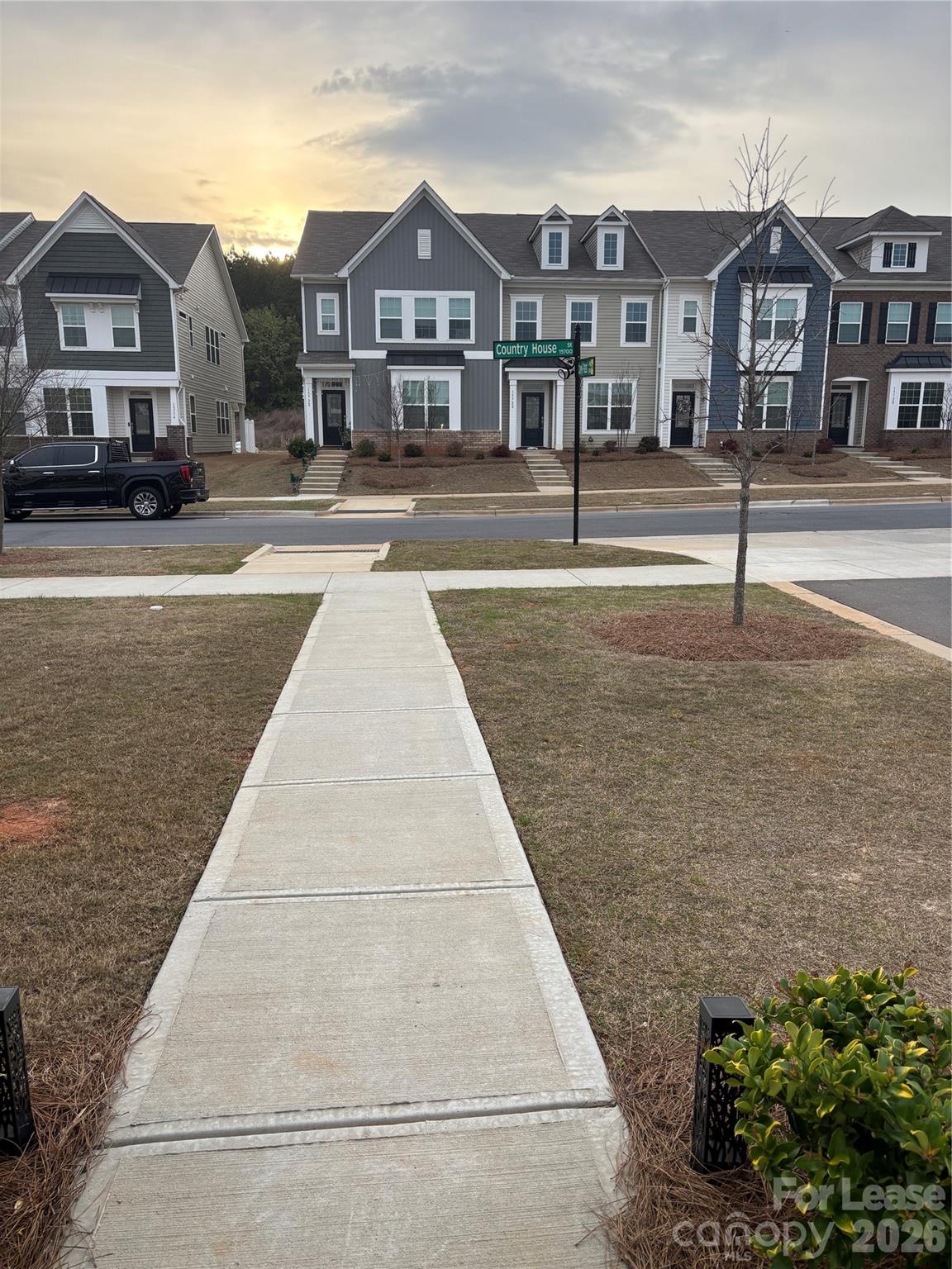 Chateau - Residential Lease