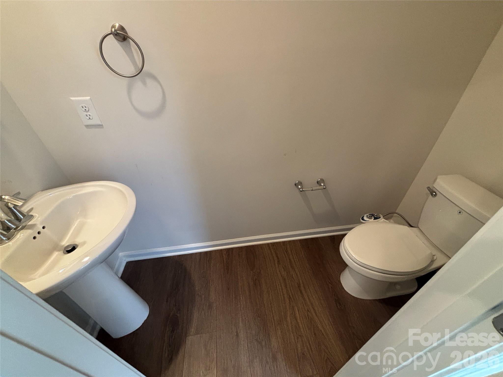 Chateau - Residential Lease