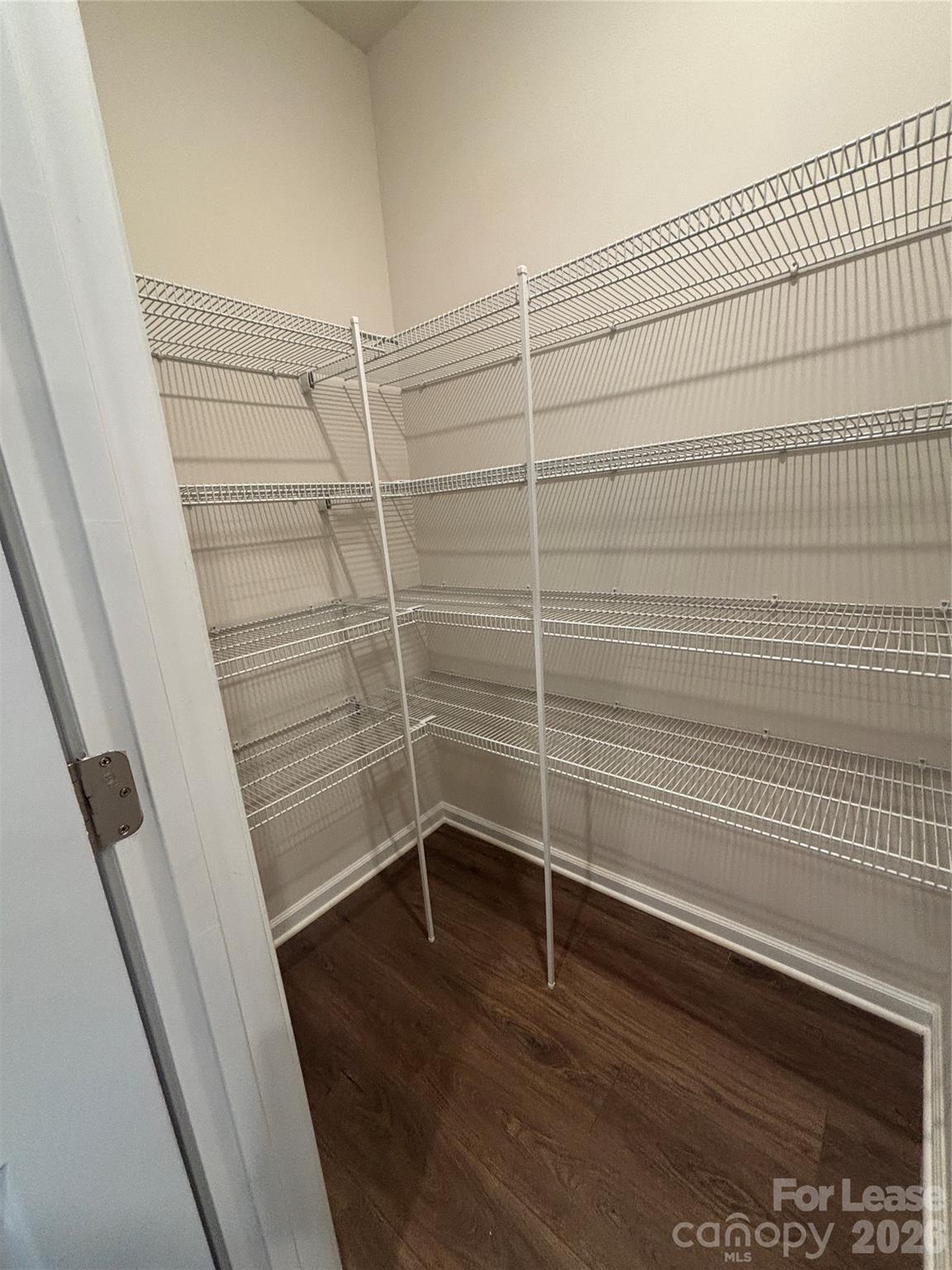 Chateau - Residential Lease