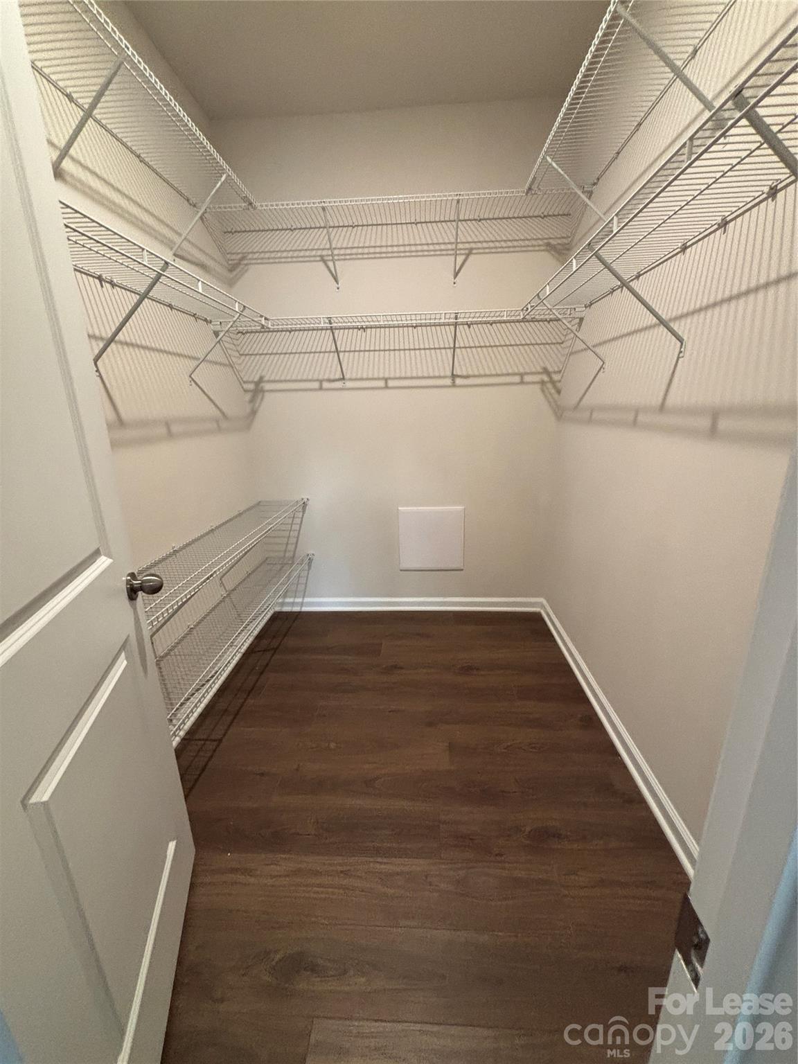 Chateau - Residential Lease