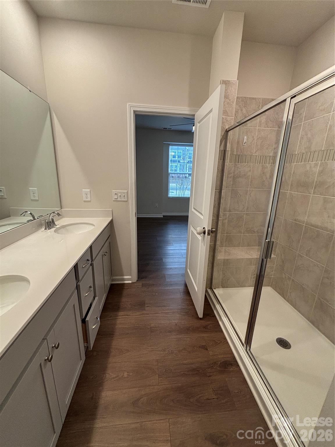 Chateau - Residential Lease