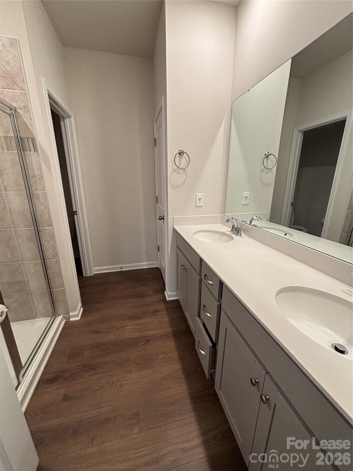 Chateau - Residential Lease