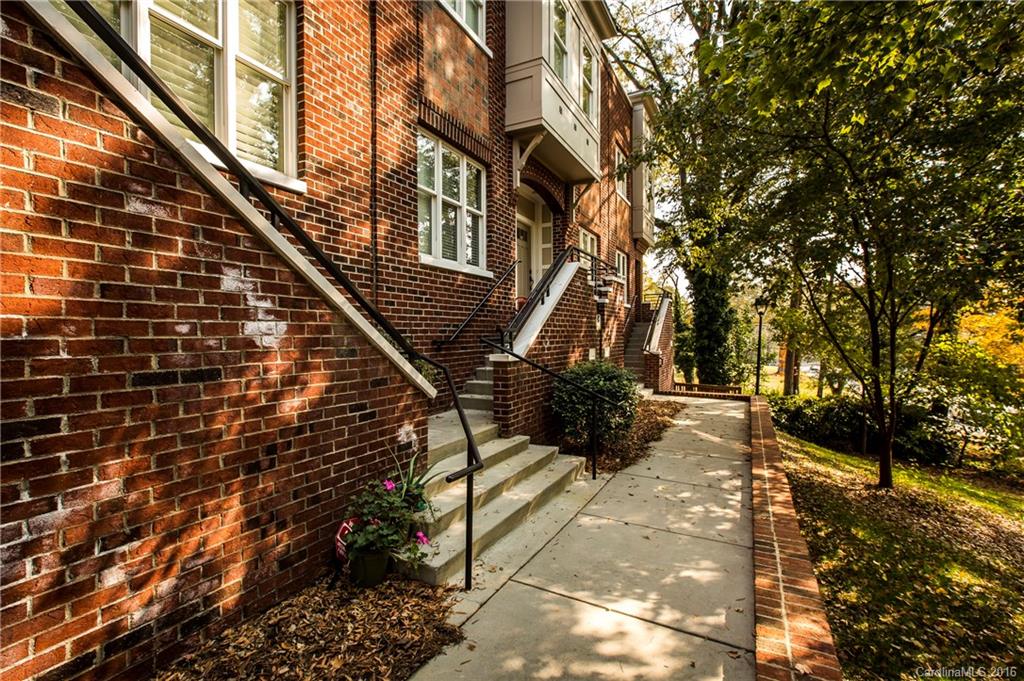 Elizabeth - Residential