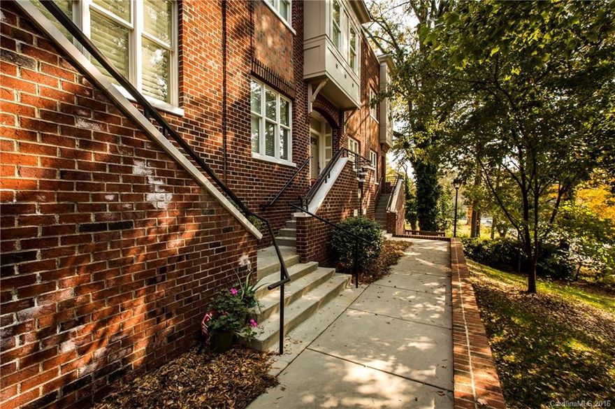 Beautiful 2 bedroom, 2.5 bath three story townhome in Laurel Ridge. Open floorplan with spacious den and dining area. 1 car garage with oversized built out storage area. Tons of upgrades including plantation shutters and hardwoods throughout, upgraded bathroom vanities. The gorgeous kitchen has been upgraded with white cabinetry, granite countertops, stainless appliances and tile backsplash. Quick commute to Uptown and Myers Park/Elizabeth shops and restaurants.