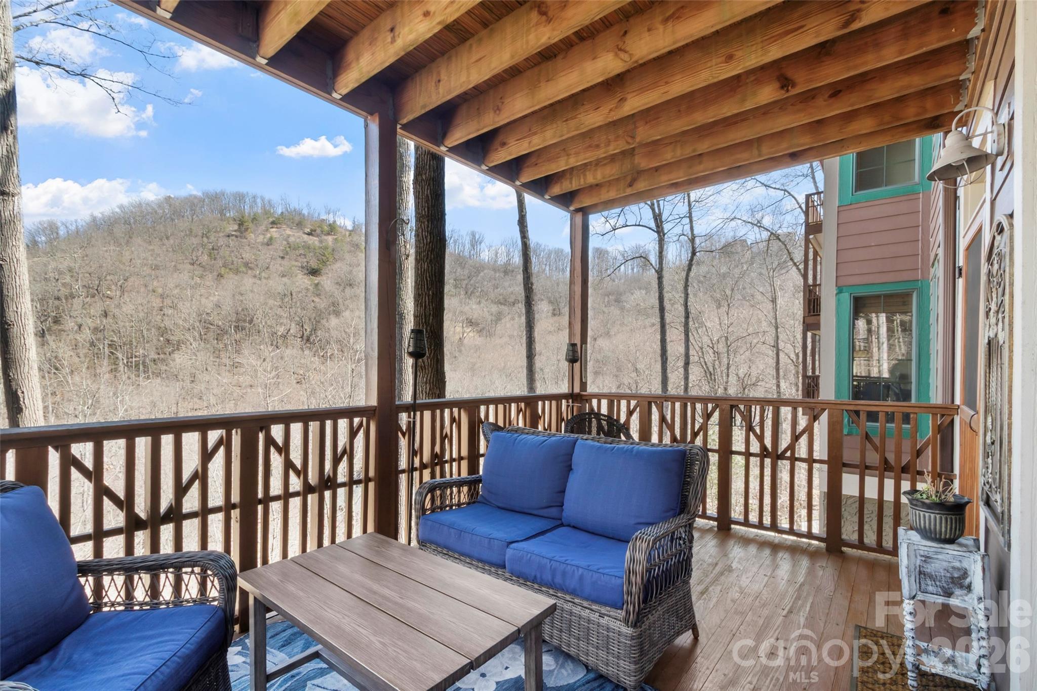 61 Creekside Way G-101