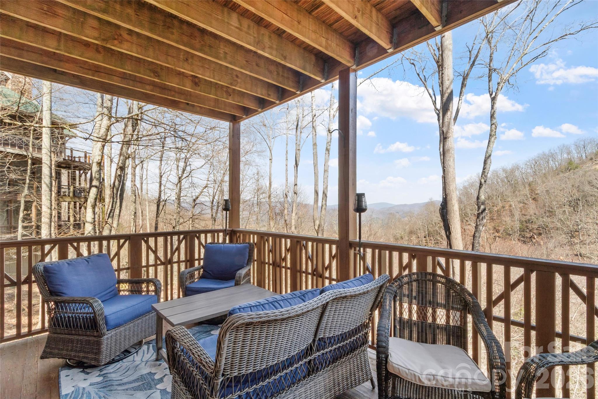 61 Creekside Way G-101