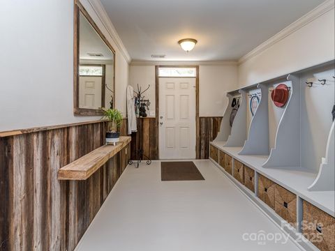 2125 Belle Vernon Avenue Charlotte NC 28210