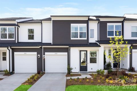 2312 Endeavor Run Charlotte NC 28269