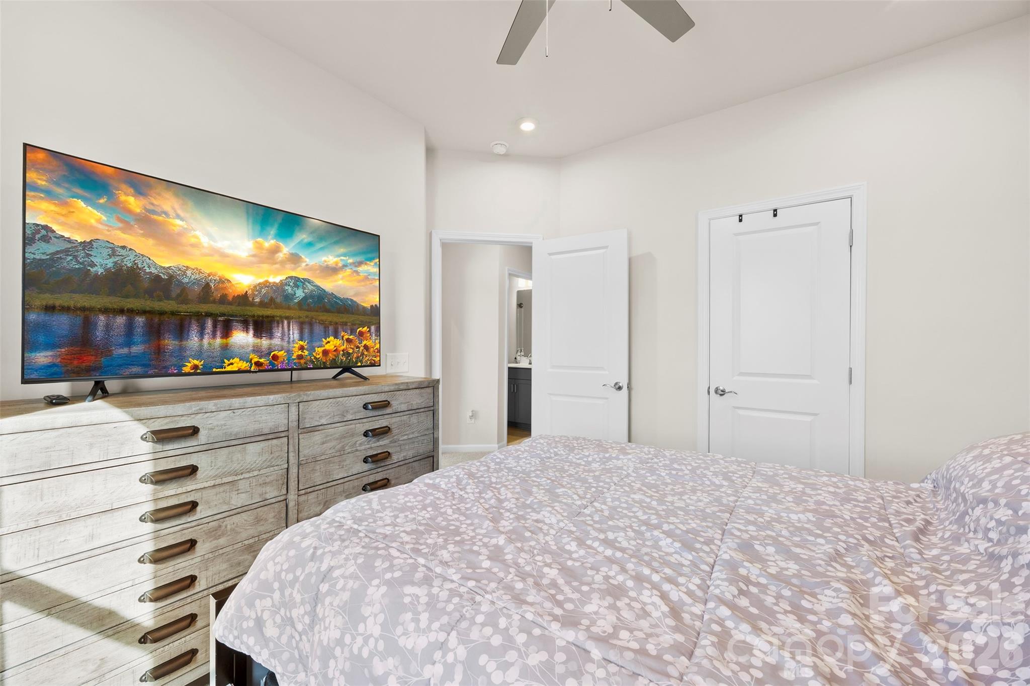 Fifteen 15 Cannon - Residential