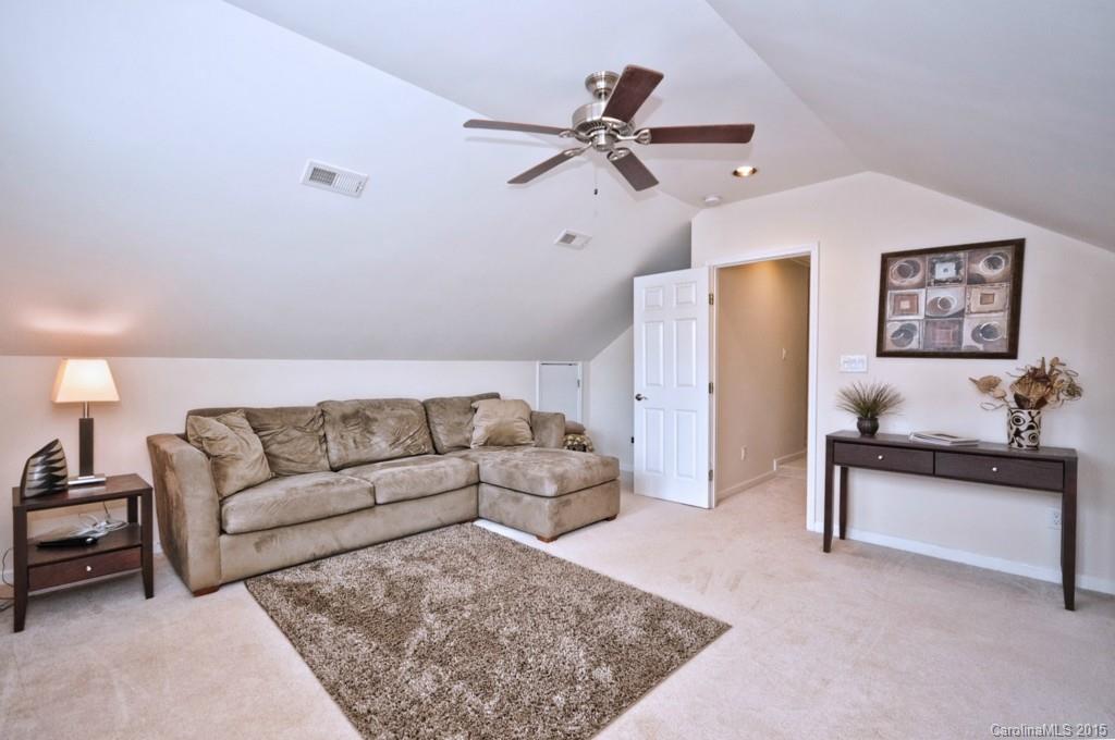 Highland Creek - Residential