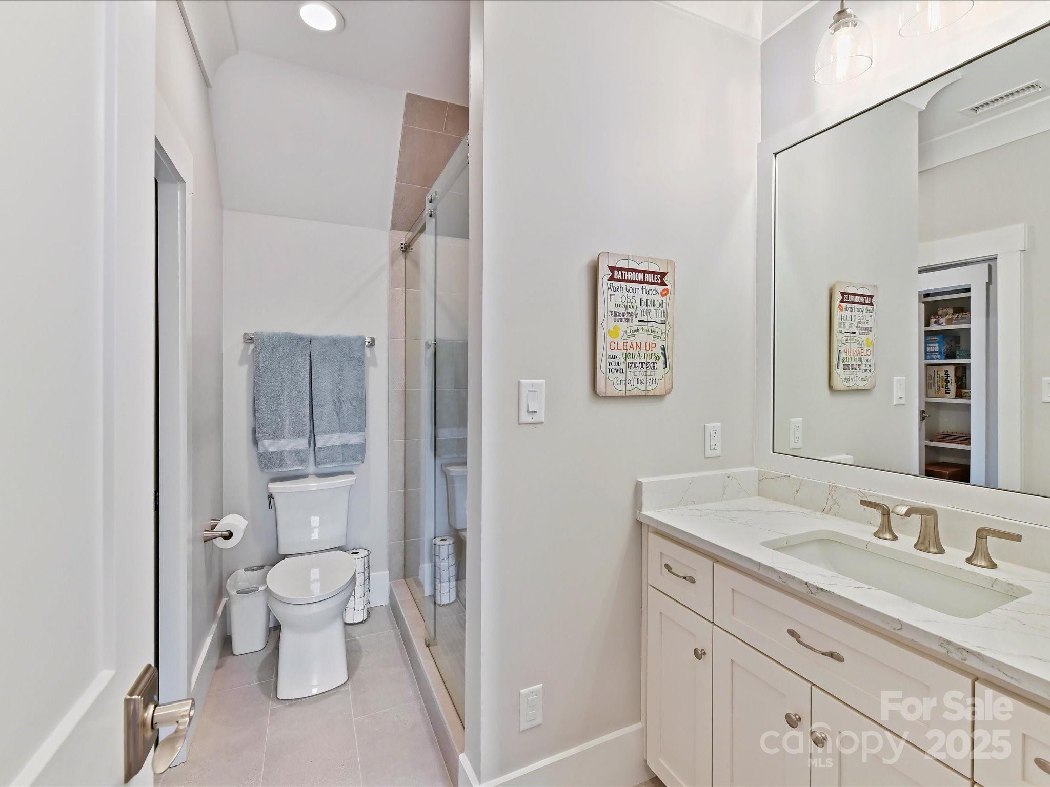 Twin Lakes - Residential