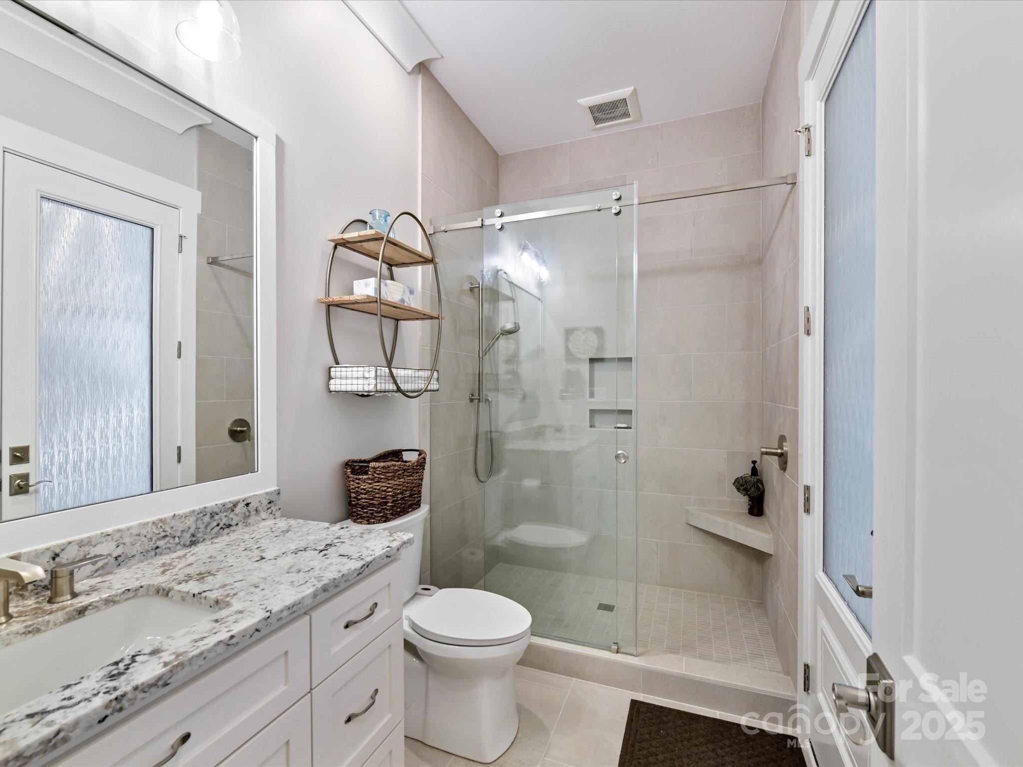 Twin Lakes - Residential