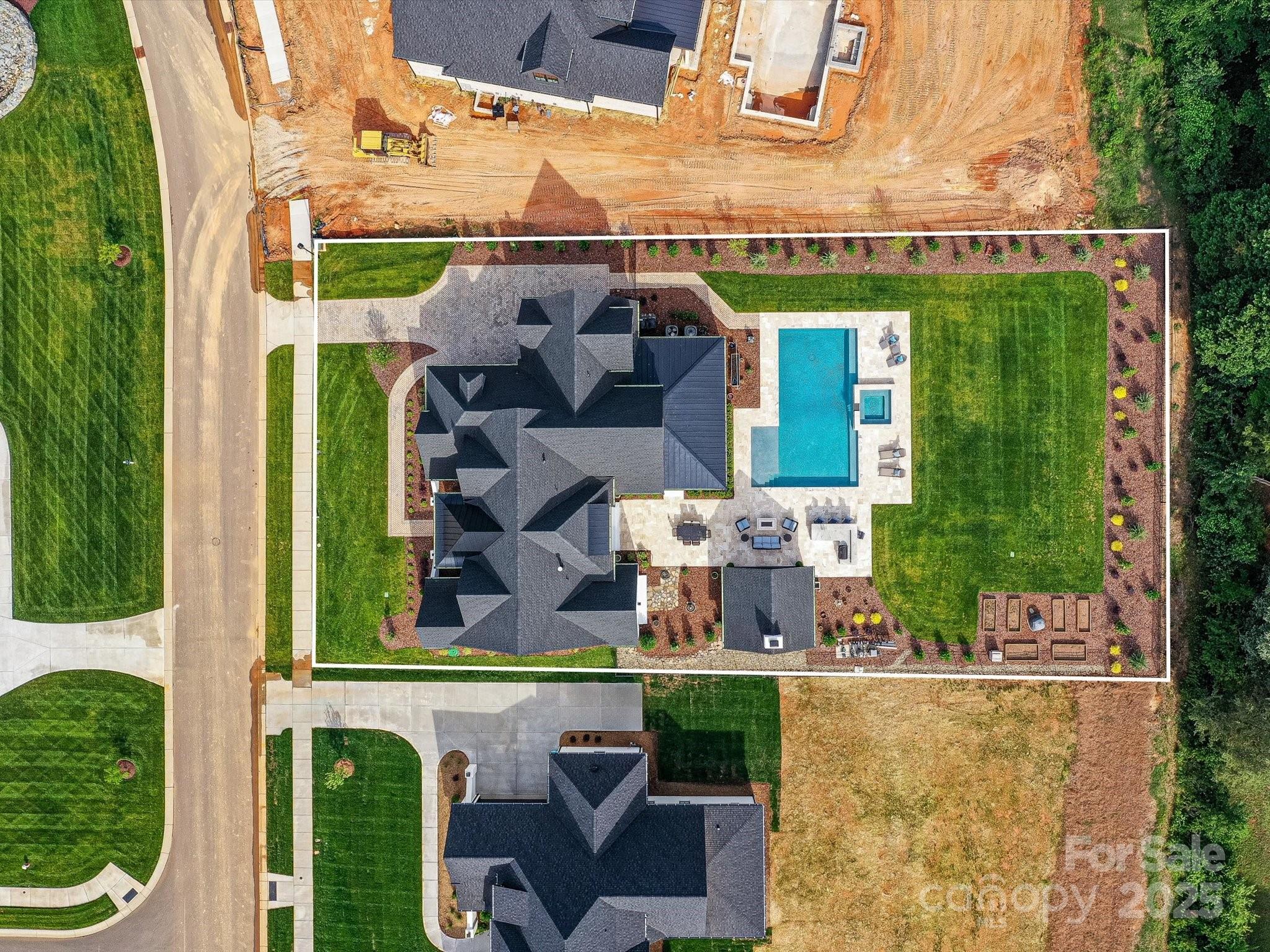 Twin Lakes - Residential