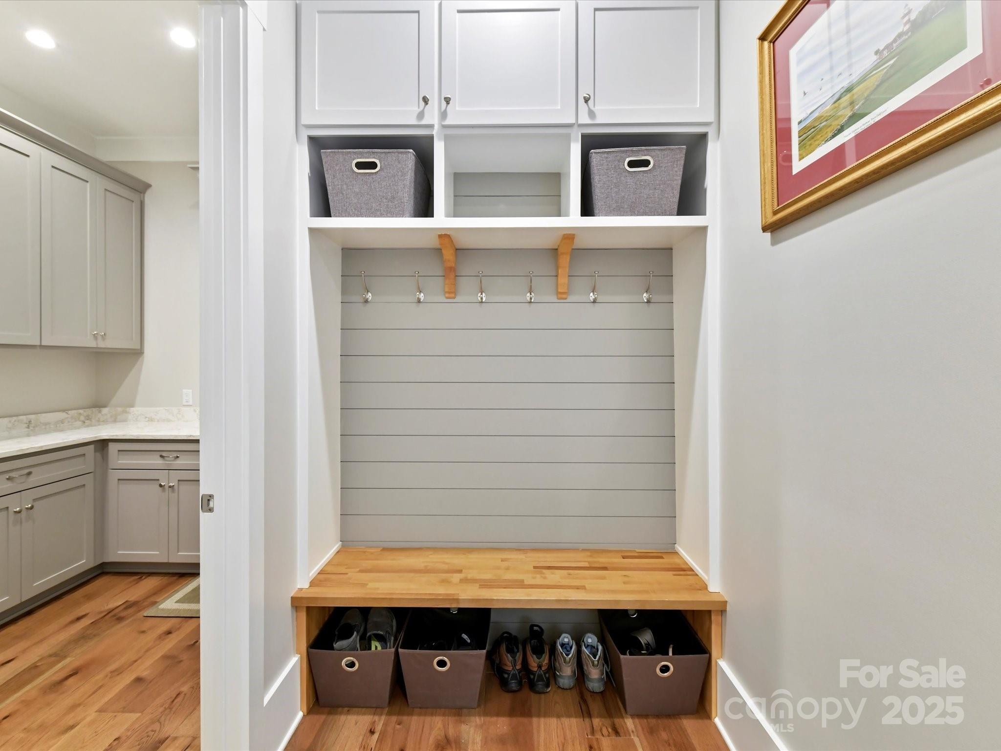 Twin Lakes - Residential