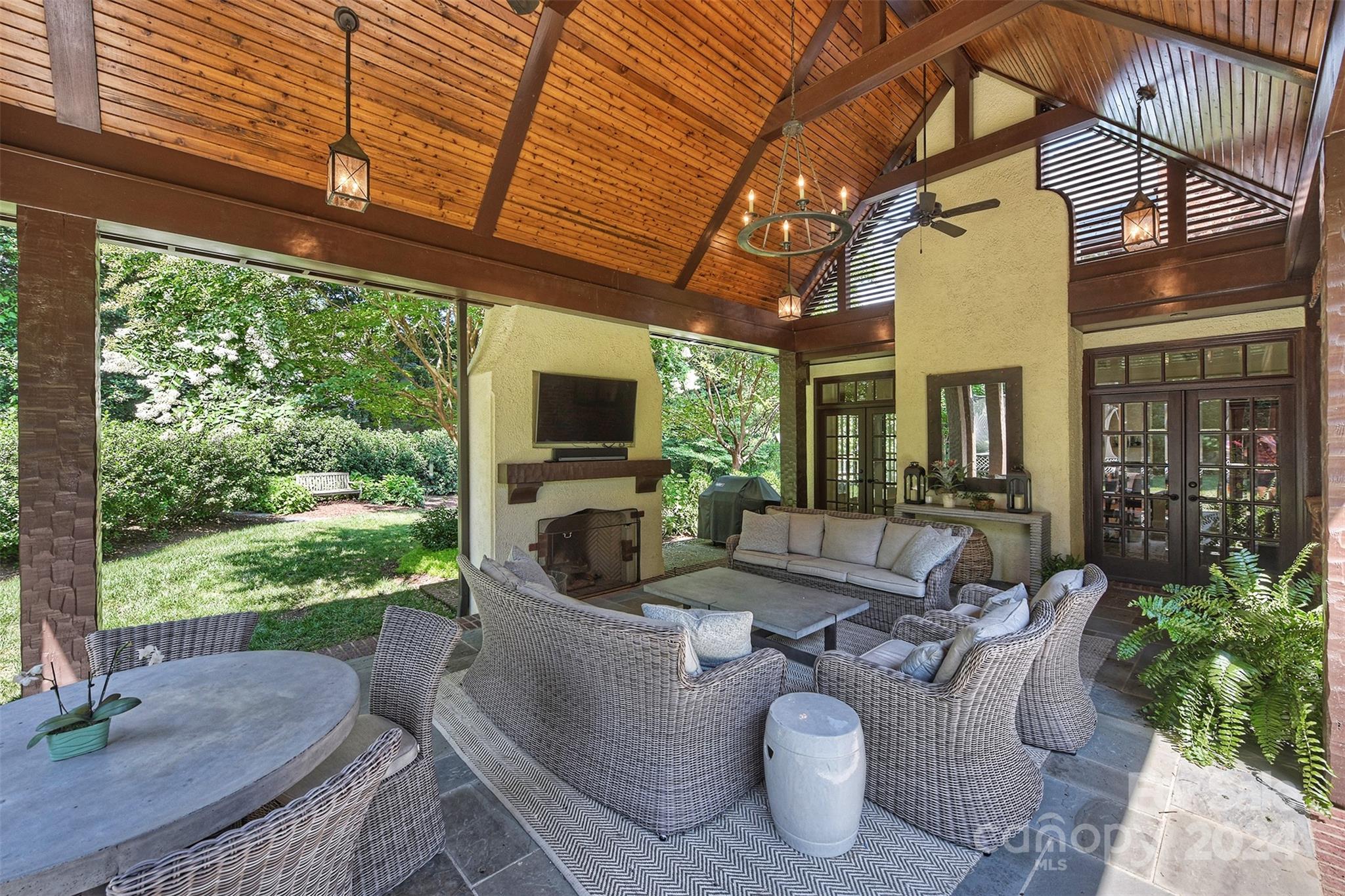 Myers Park - Residential