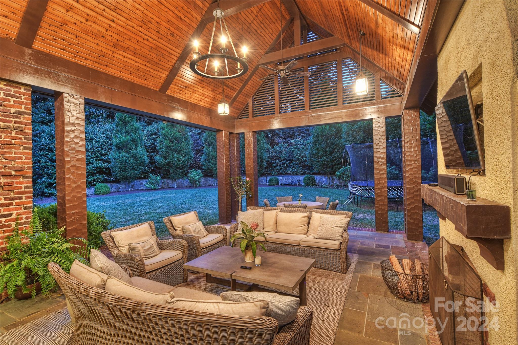 Myers Park - Residential