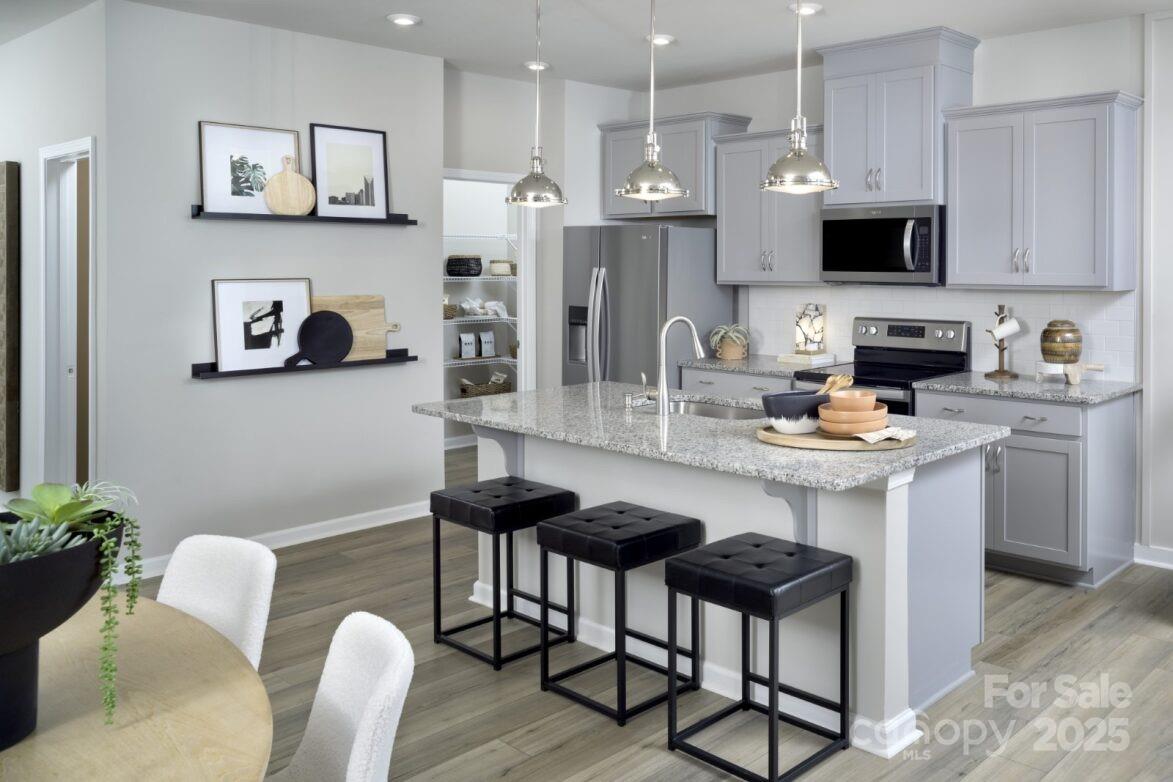 7204 Hodges Meadow Lane