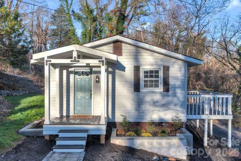 Photo of 49 E Livingston Street, Tryon, NC 28782 (MLS # 4412509)