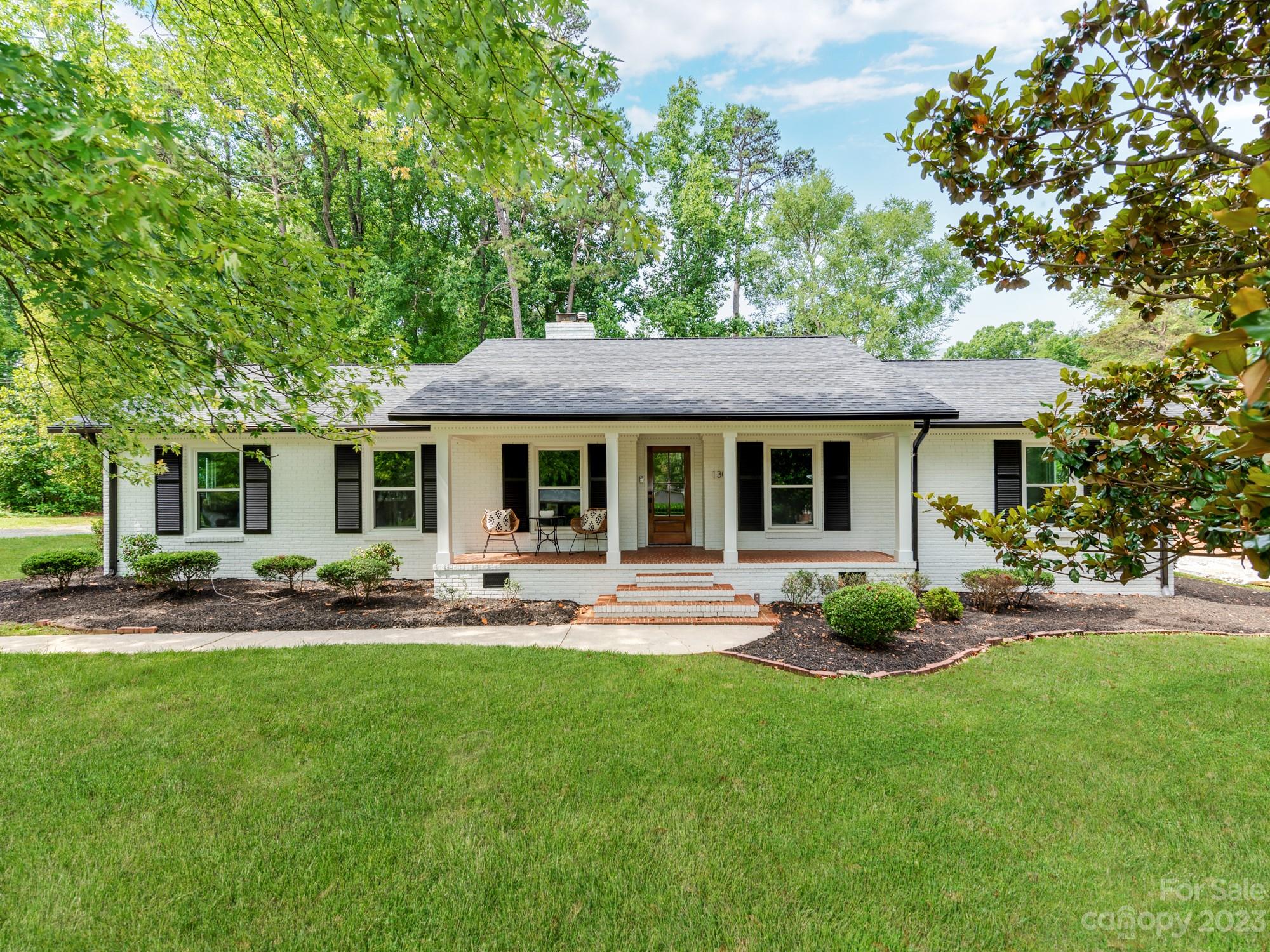 Sherwood Forest - Residential