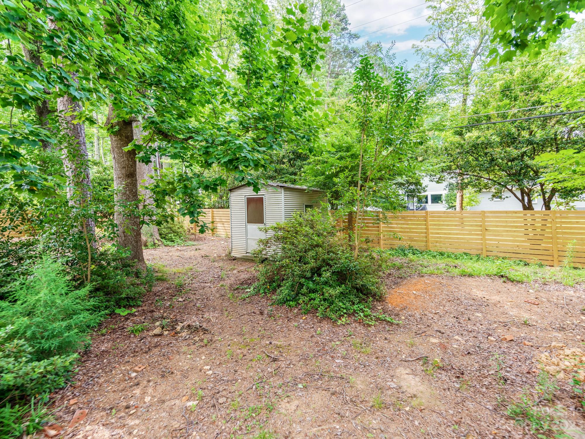 Sherwood Forest - Residential