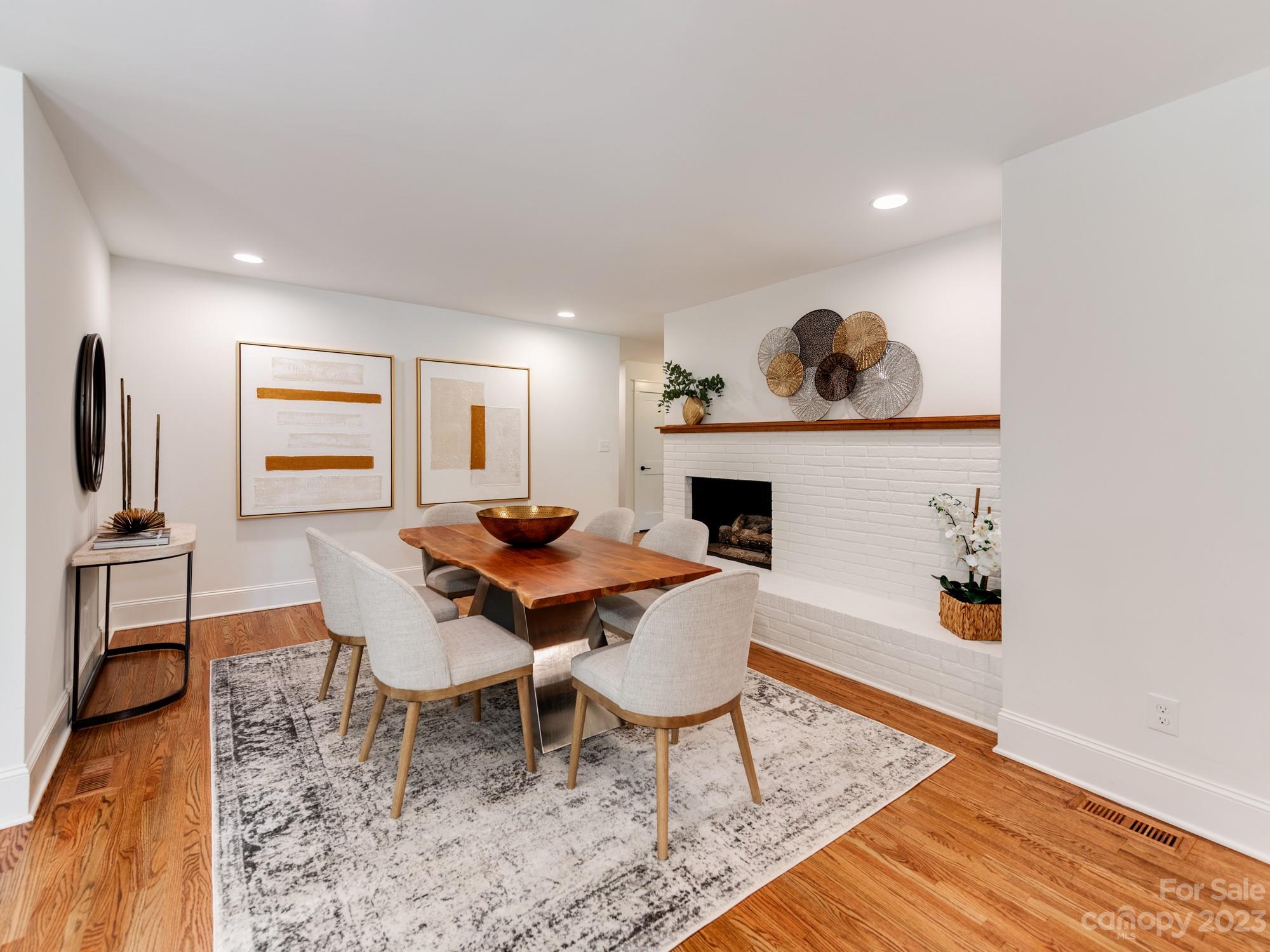 Sherwood Forest - Residential