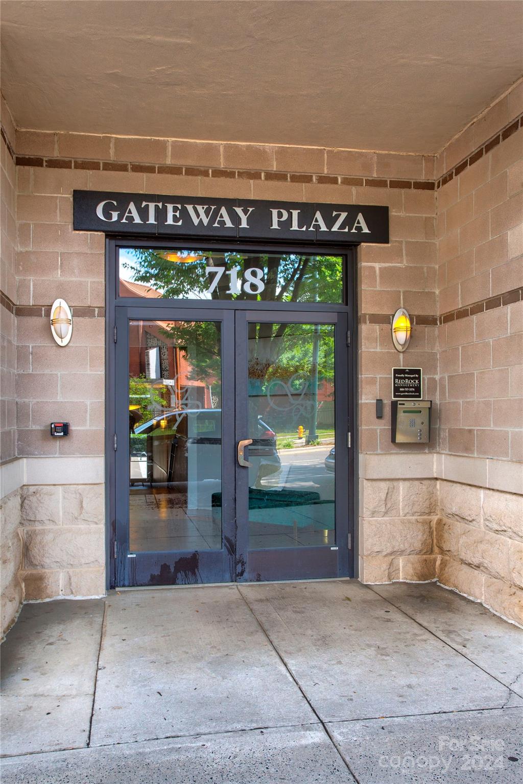 718 W Trade Street 308