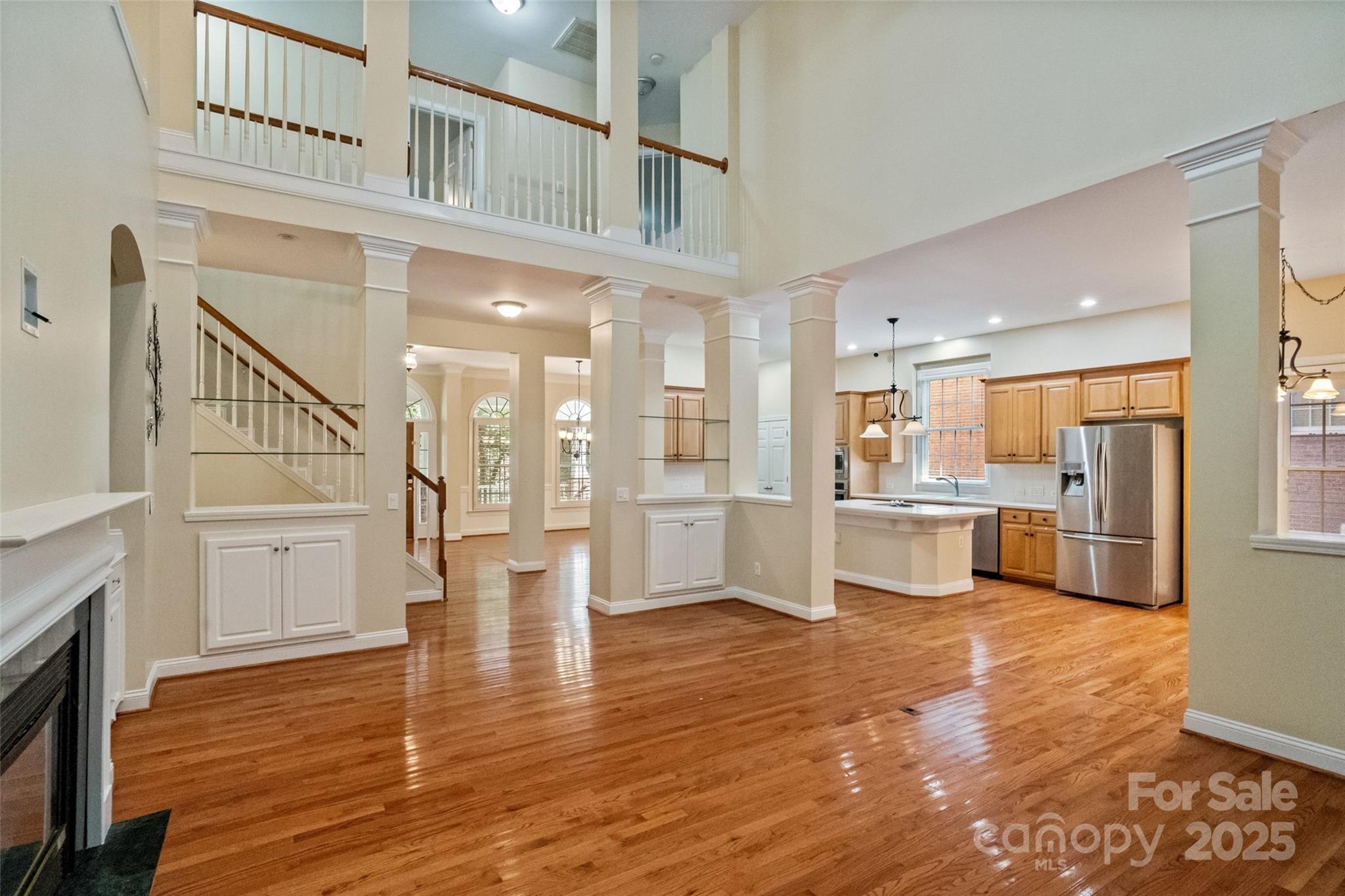 9429 Briarwick Lane