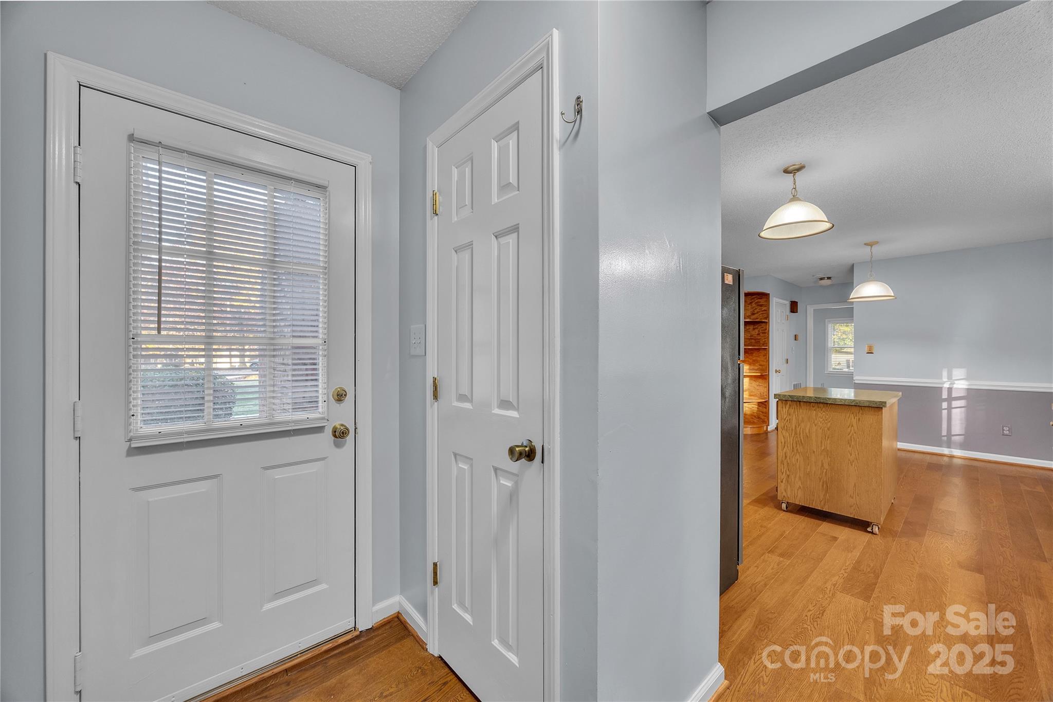 Milford Knoll - Residential