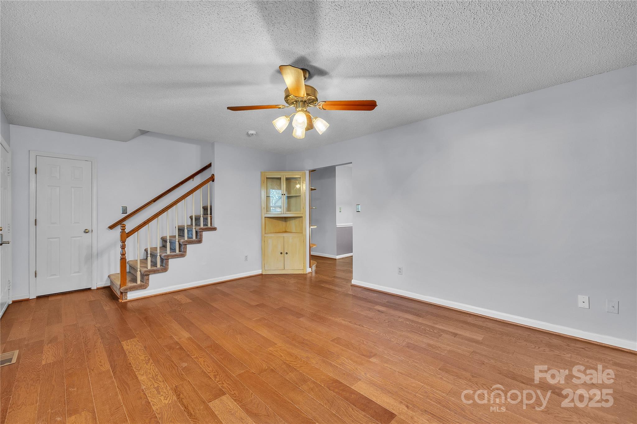 Milford Knoll - Residential