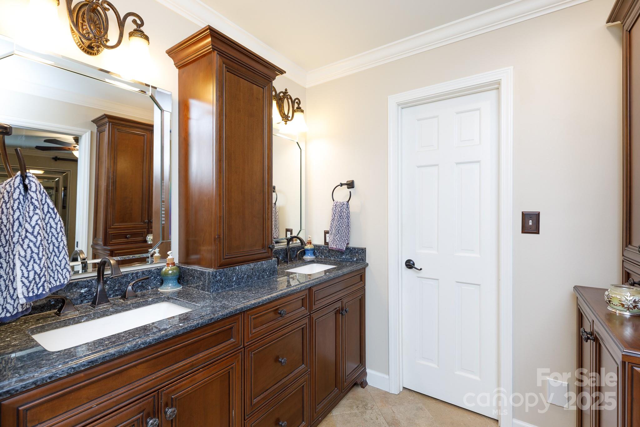 Oakhurst - Residential