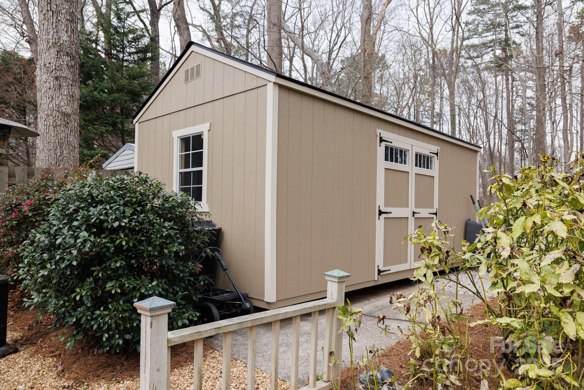 Oakhurst - Residential