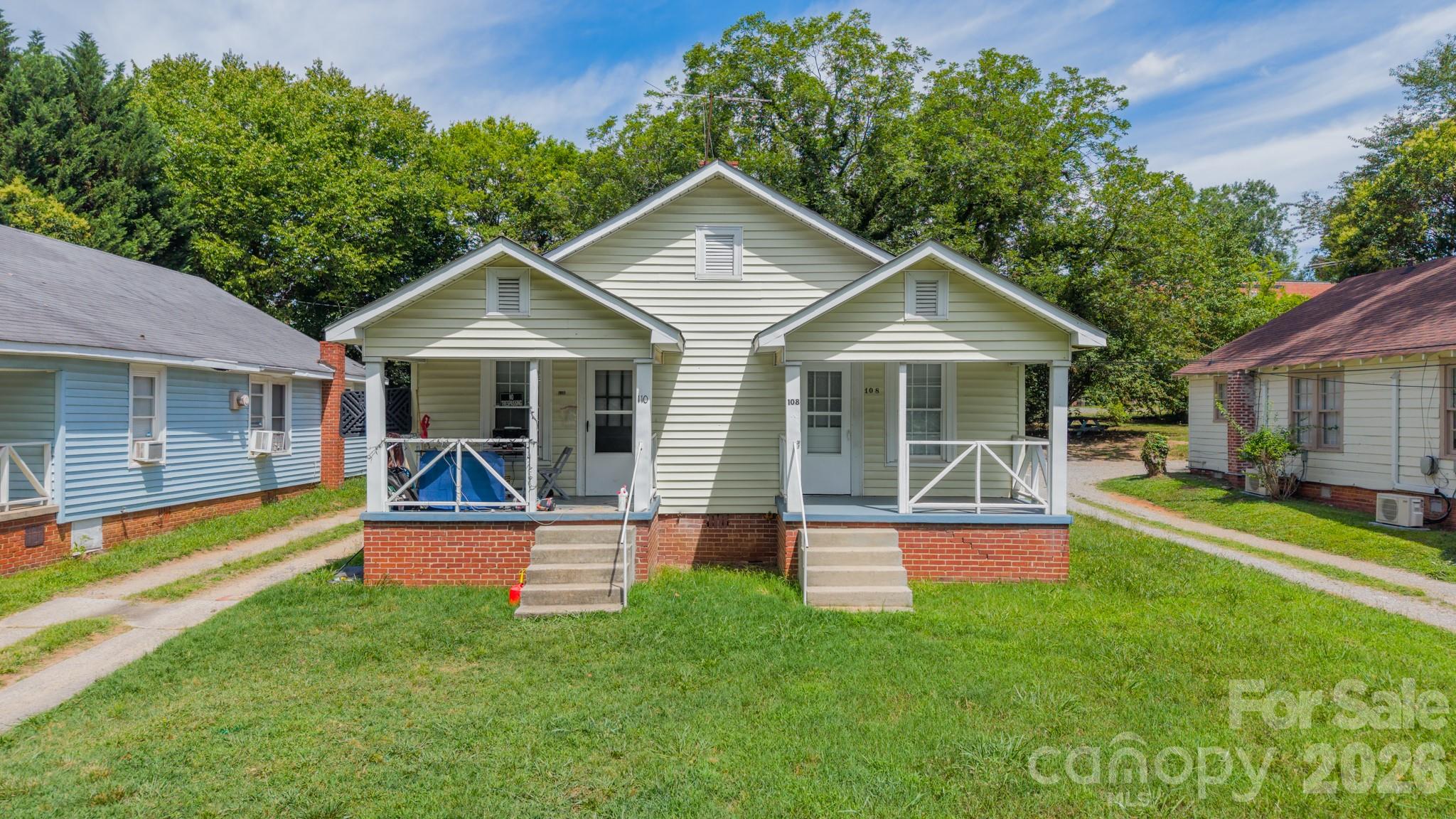 112 Freeze Avenue NW