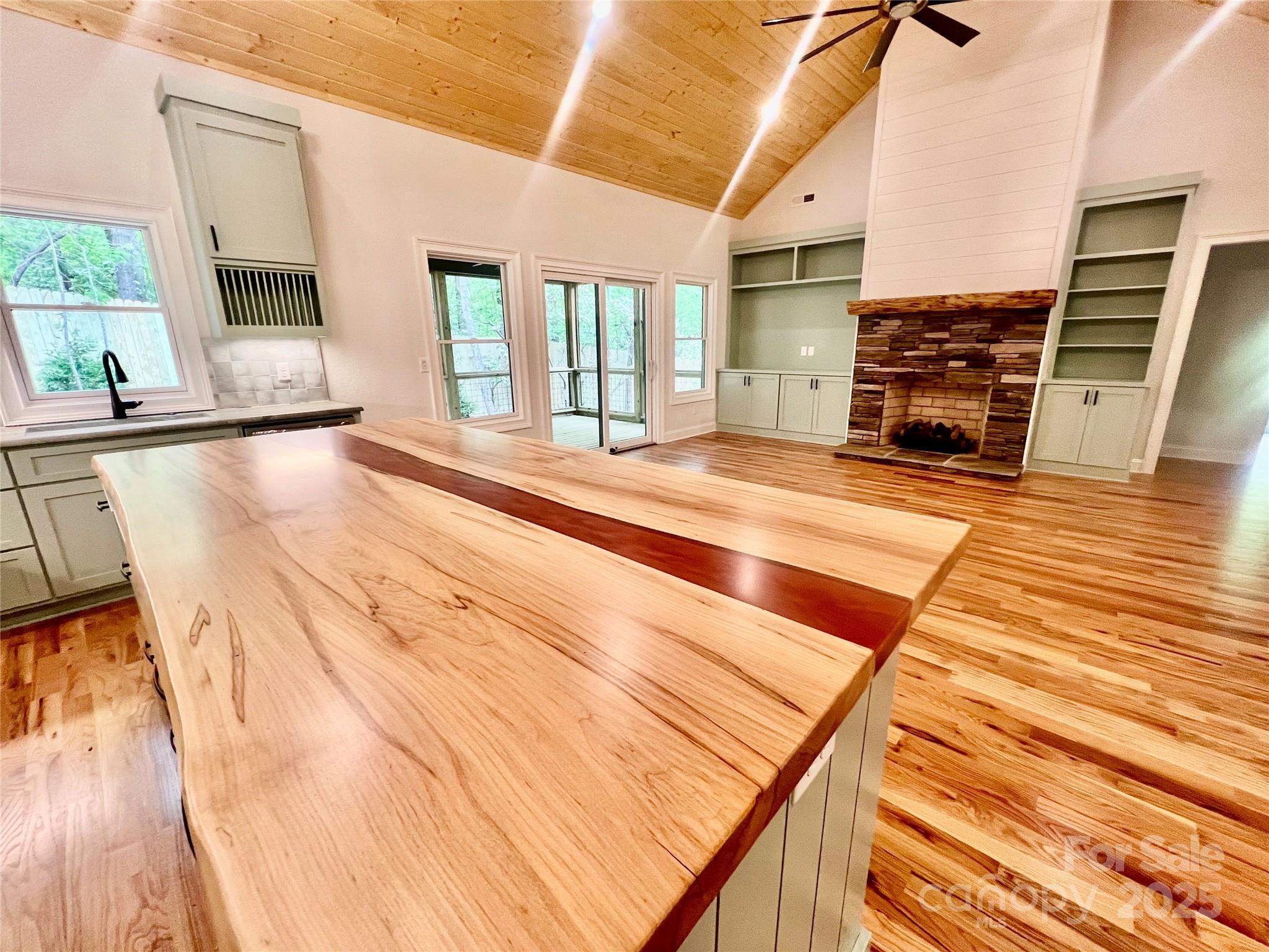 Connestee Falls - Residential