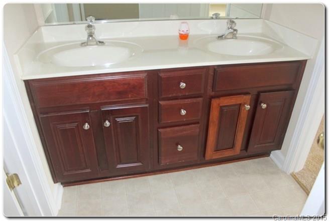 Old Stone Crossing - Residential