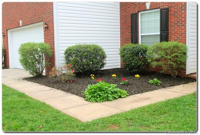 Old Stone Crossing - Residential