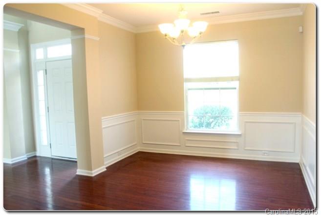 Old Stone Crossing - Residential