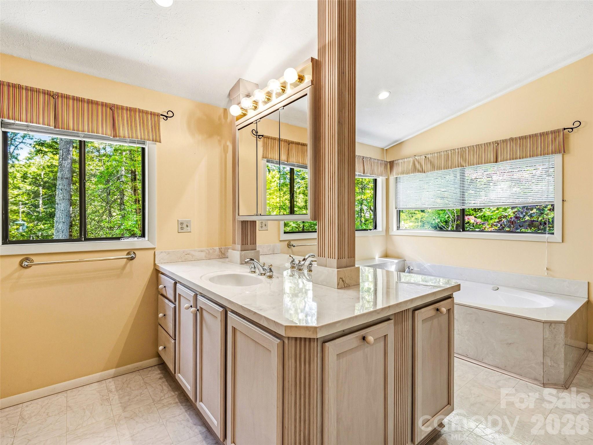 Glen Cannon - Residential
