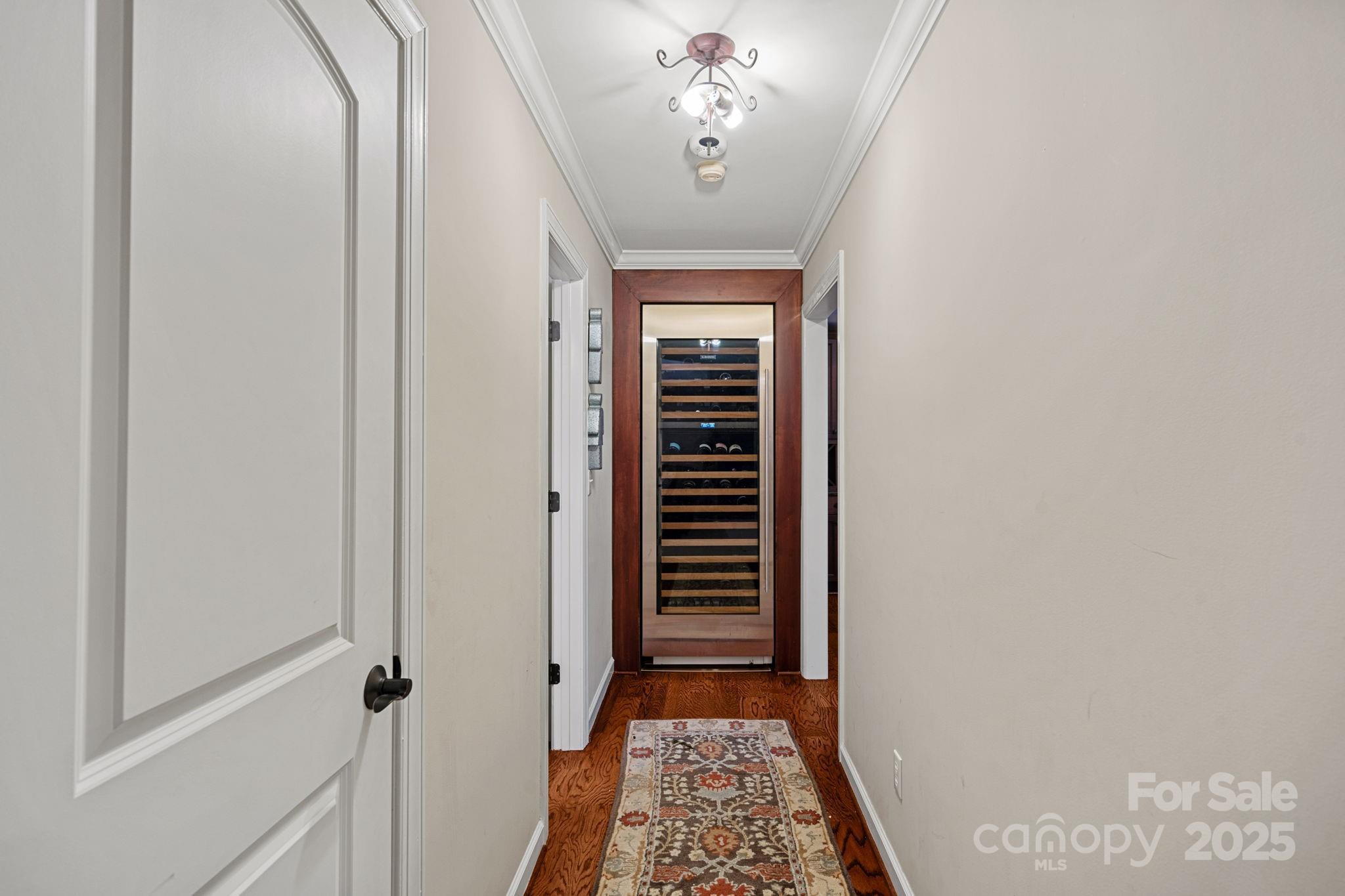 The Peninsula - Residential