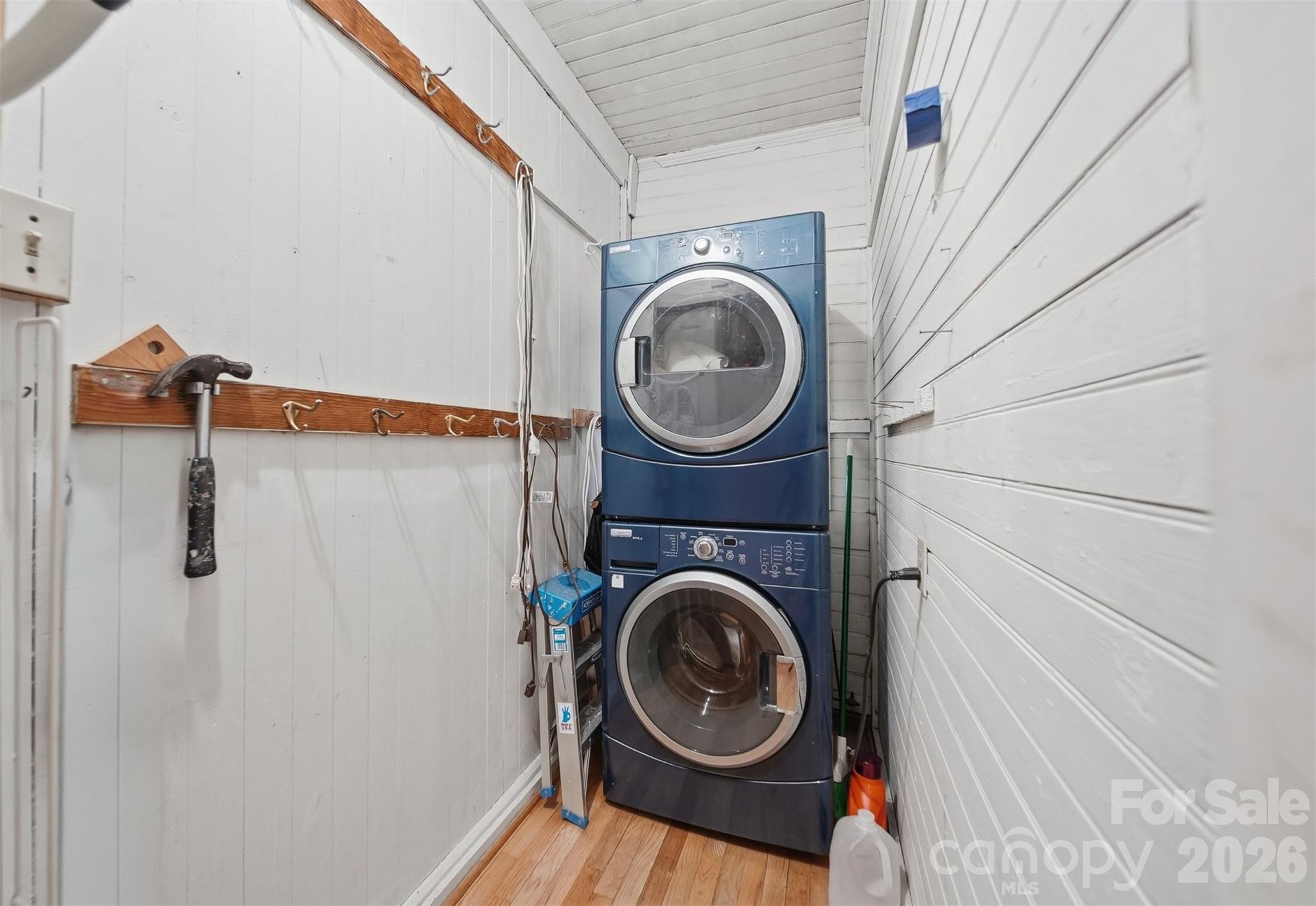 Hillcrest - Residential