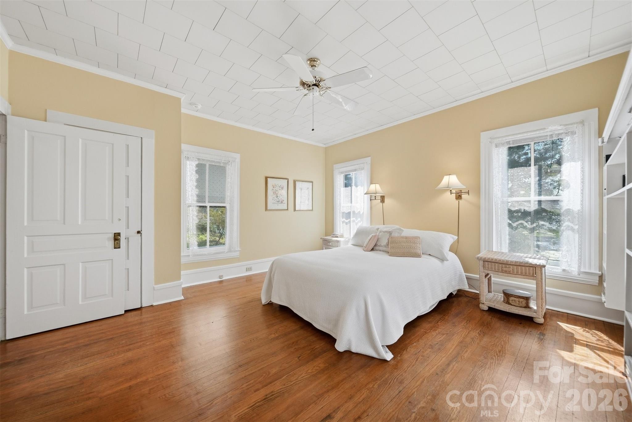 Hillcrest - Residential