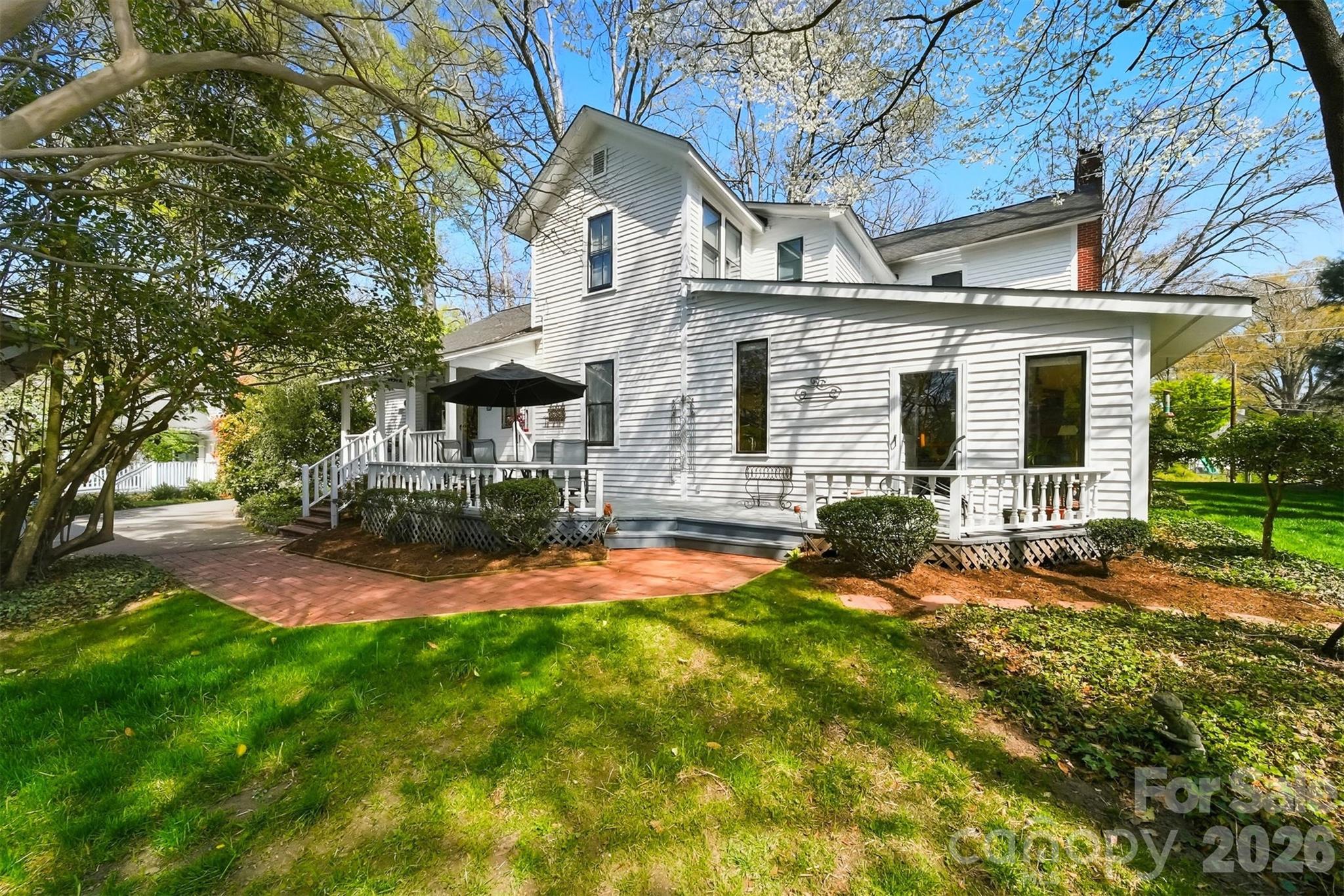 Hillcrest - Residential