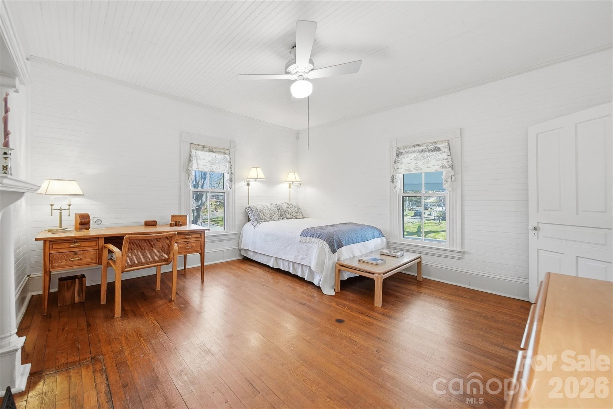 Hillcrest - Residential