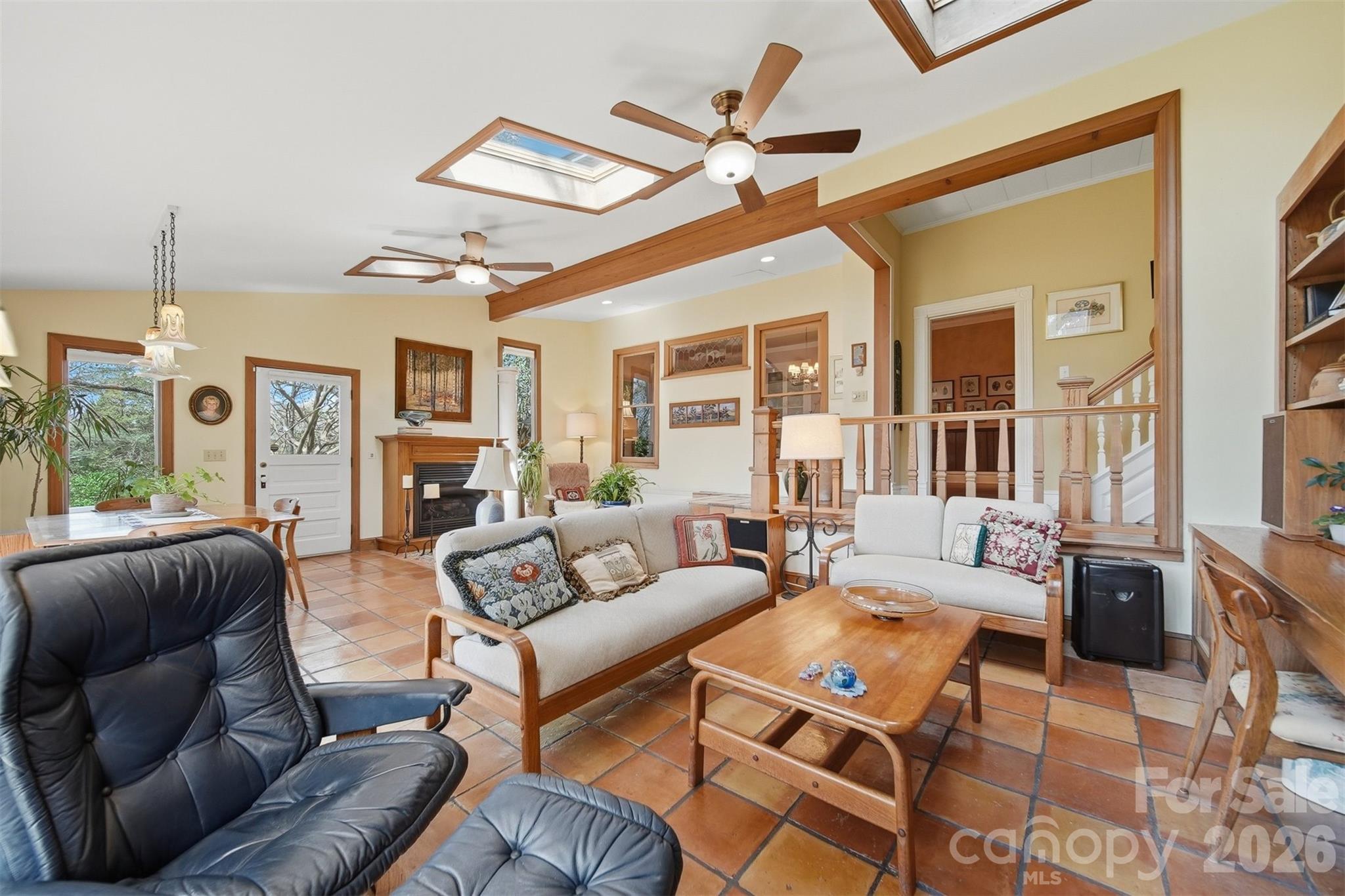 Hillcrest - Residential