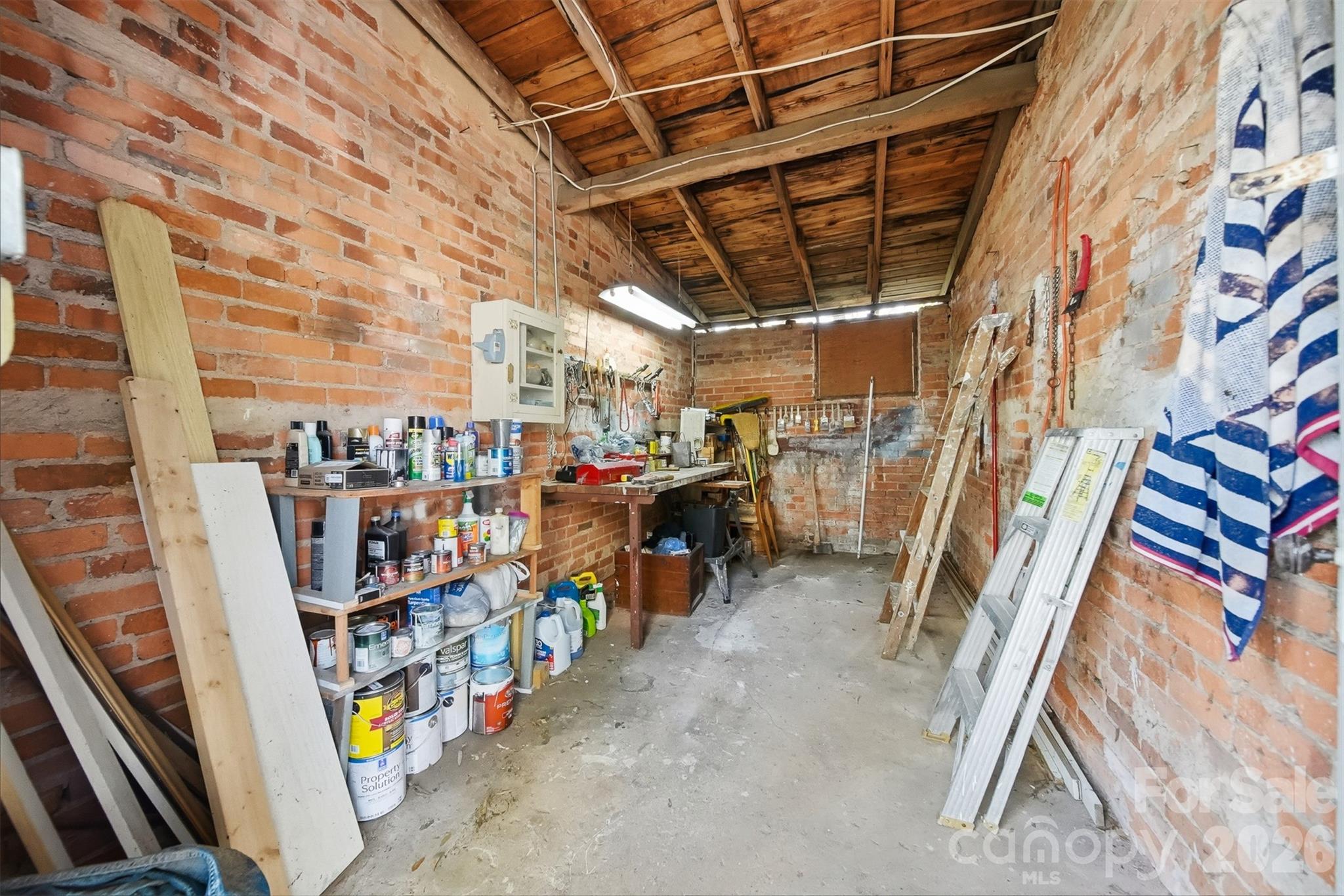 Hillcrest - Residential