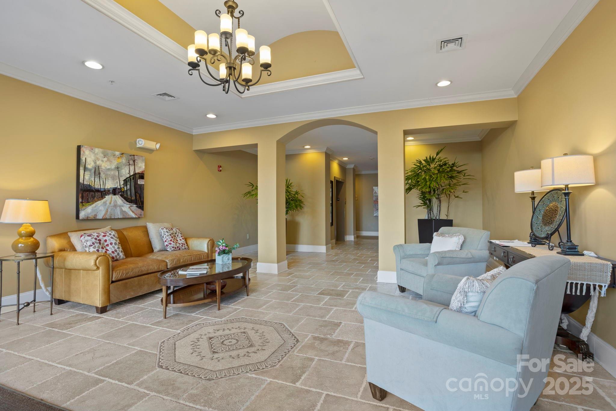 Plaza In The Mountains - Residential