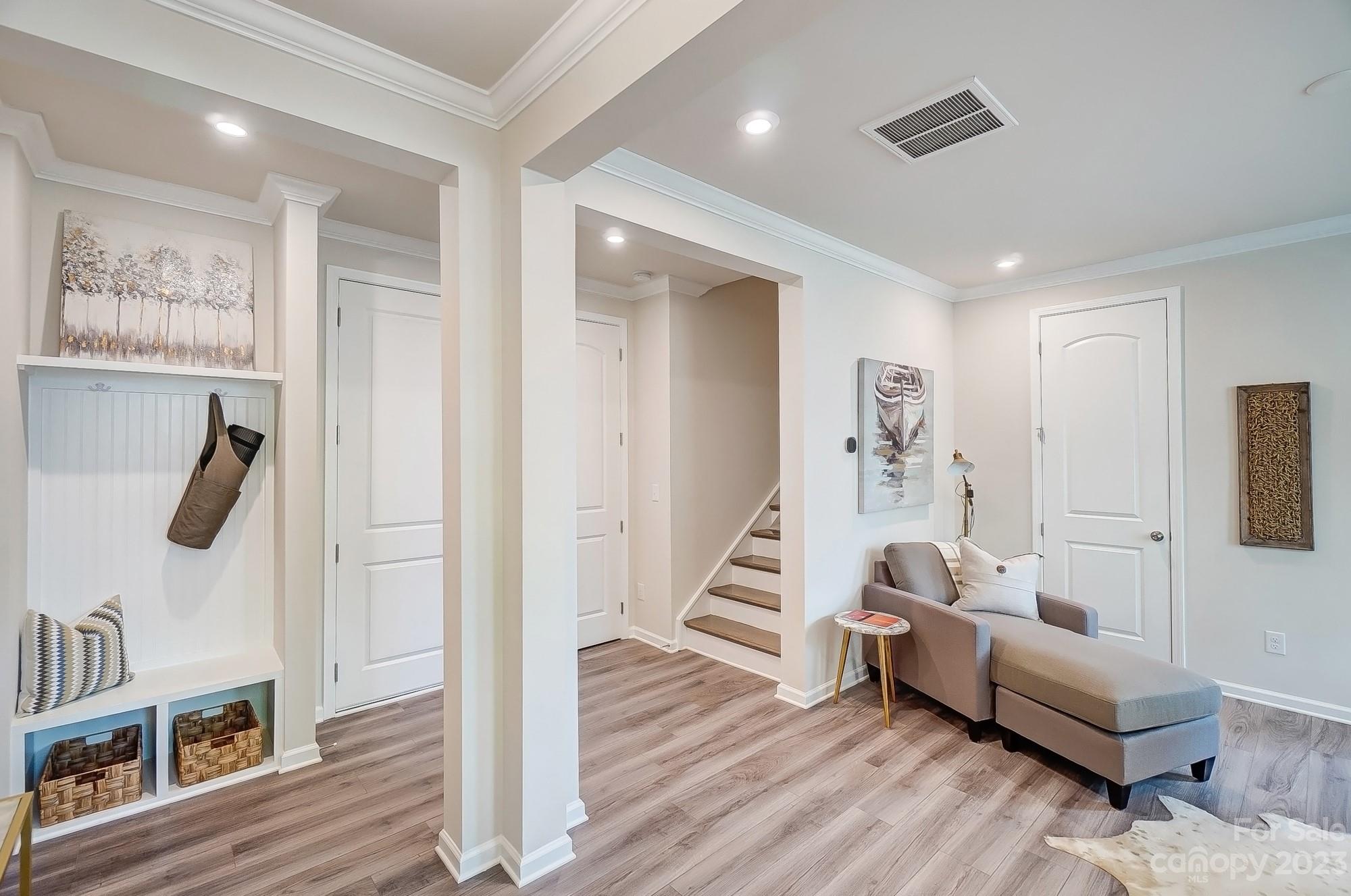 Summers Walk - Residential