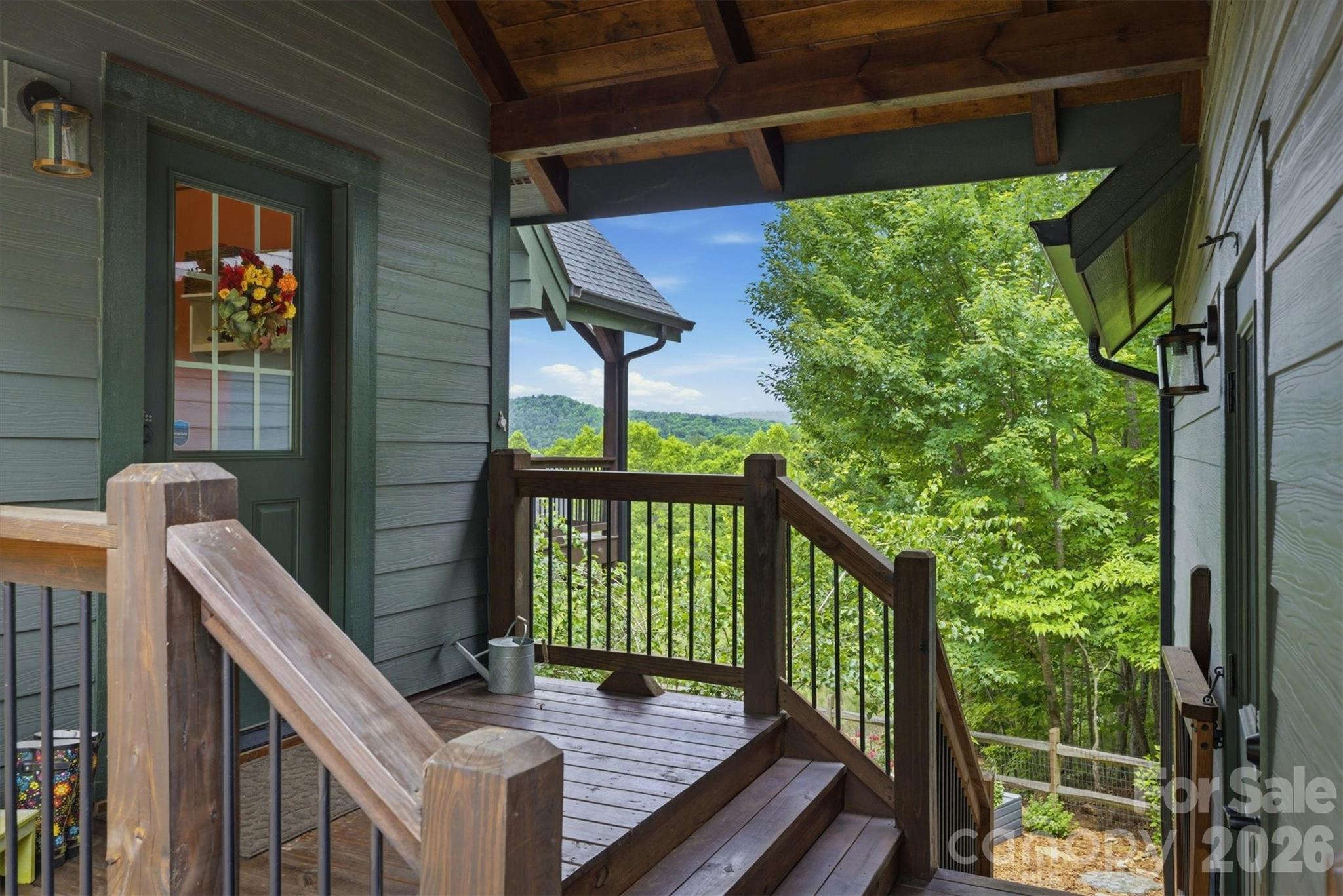 39 Lakeside Path