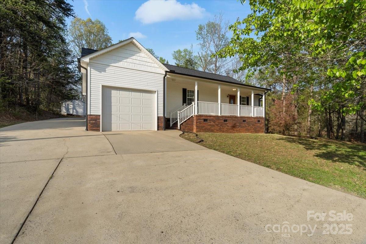 902 Cornelius Road
